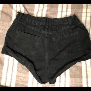 SHORT SHORT booty shorts